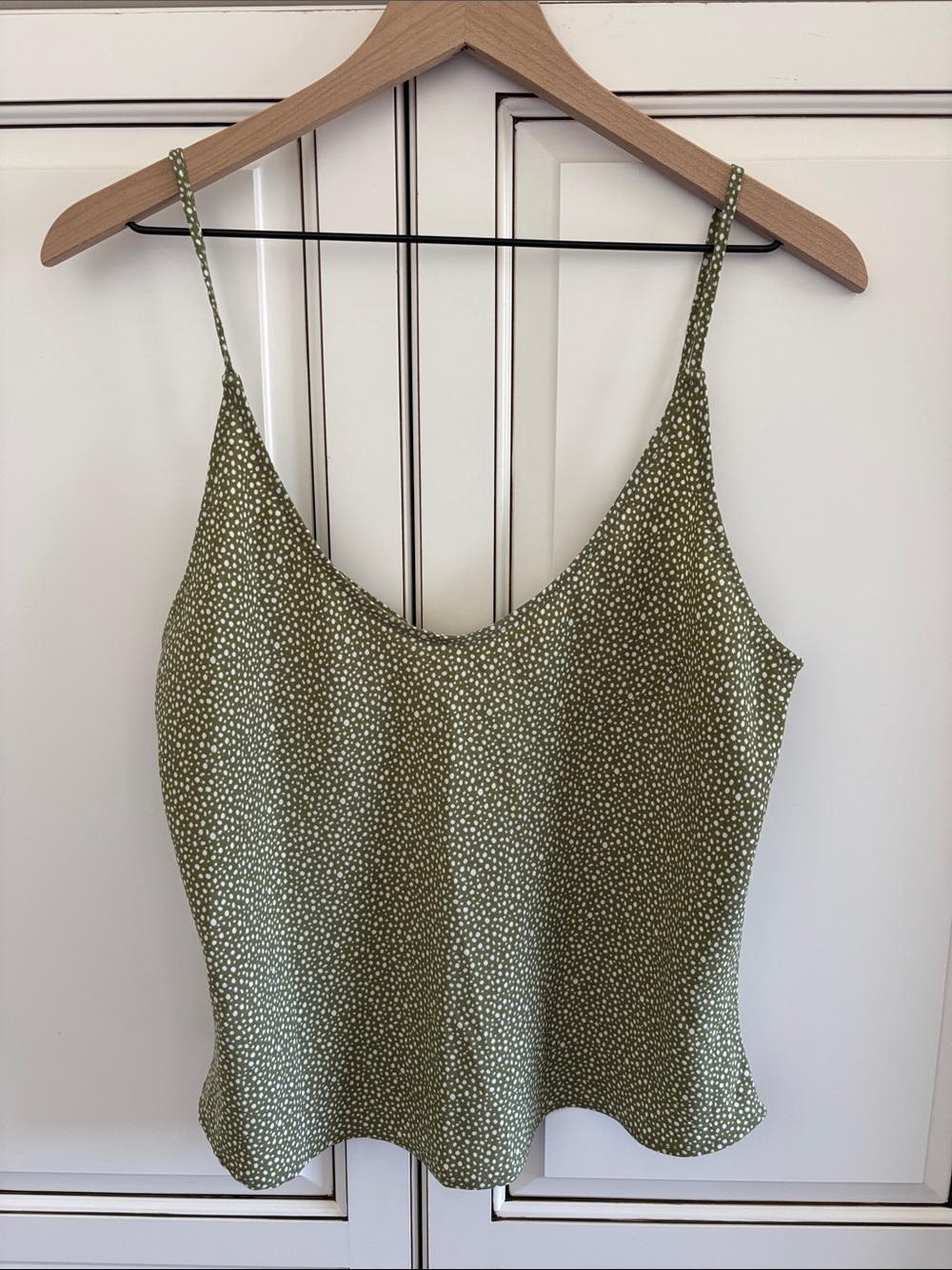 Abercrombie & Fitch Olive Green White Dot Travel Tank Top Feminine Women‎ Medium